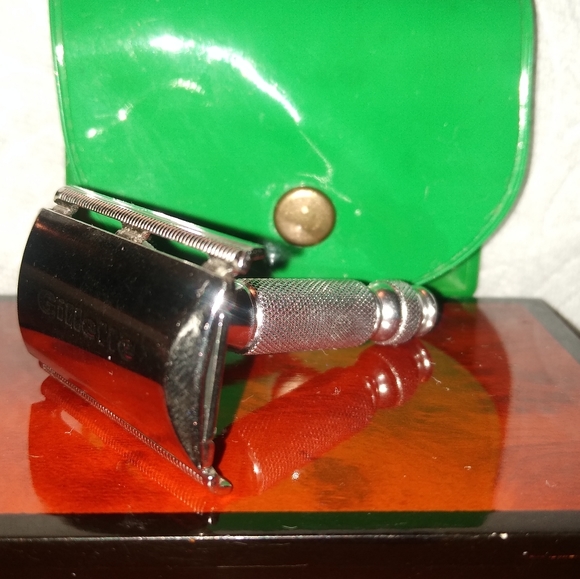 📦vintage box:1950's VINTAGE mini travel GILLETTE - Picture 13 of 16